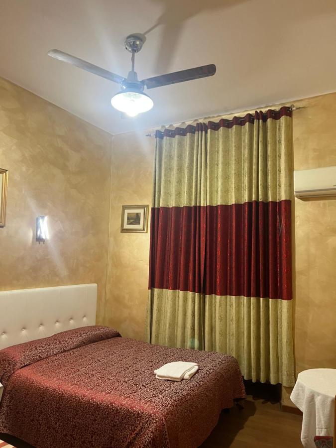 Pensionat Roma Guest House